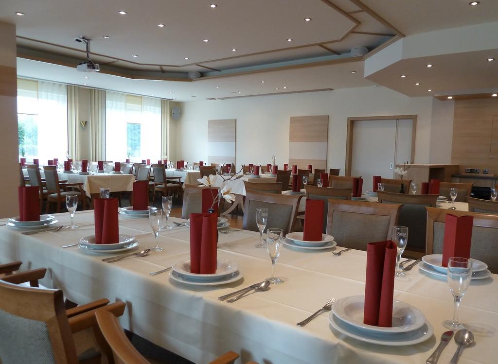 דלמנהורסט Hotel-Restaurant Goldenstedt מראה חיצוני תמונה