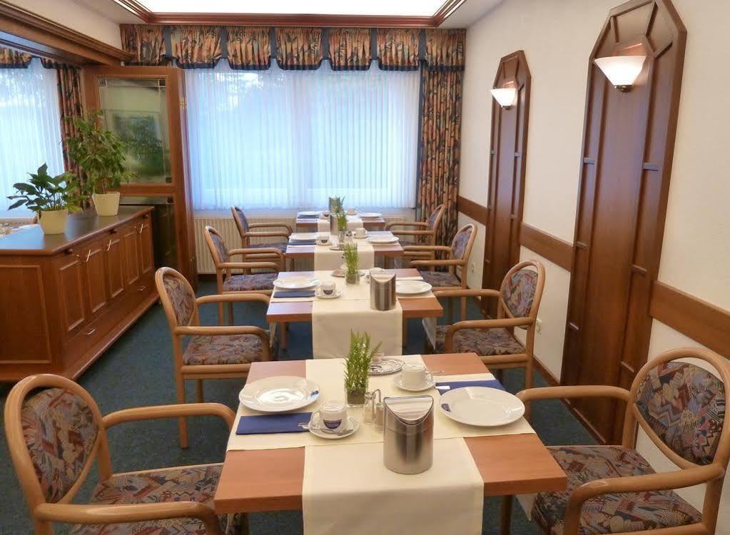 דלמנהורסט Hotel-Restaurant Goldenstedt מראה חיצוני תמונה