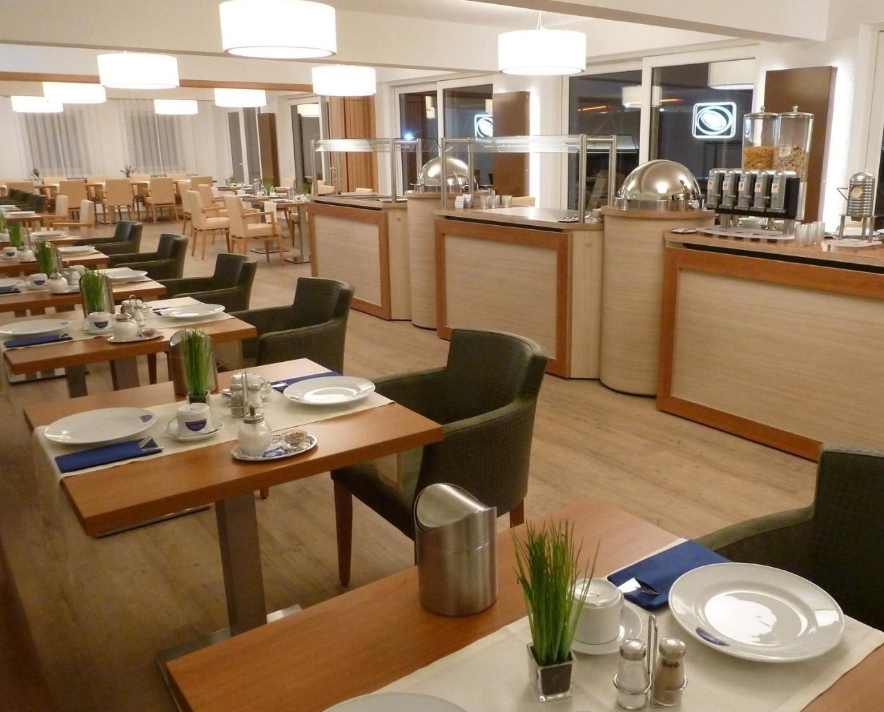 דלמנהורסט Hotel-Restaurant Goldenstedt מראה חיצוני תמונה